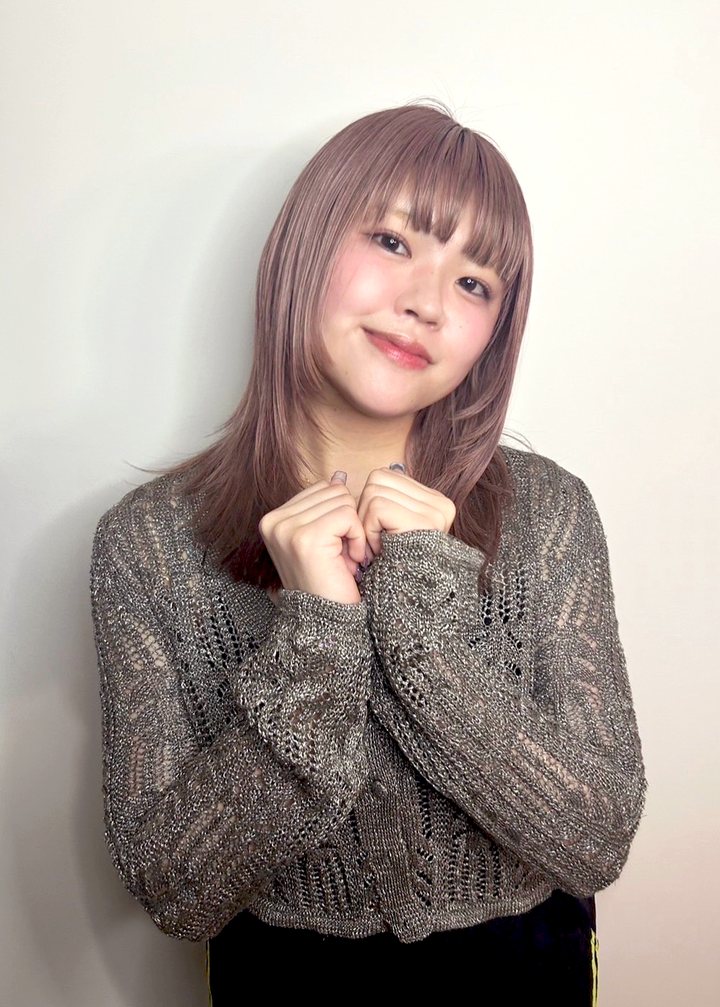 スタッフ A.